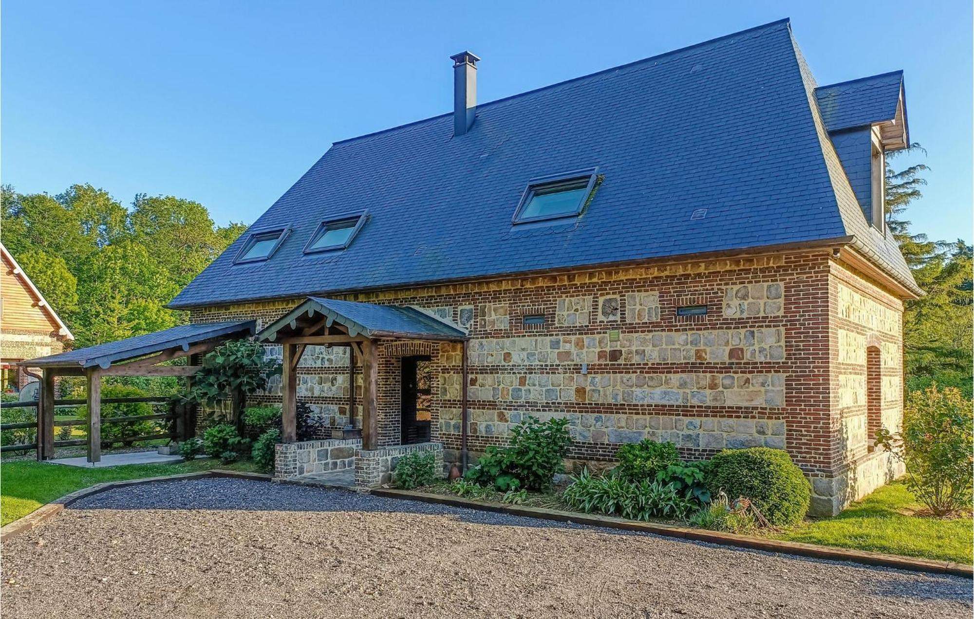 Stunning Home In Paluel With Wifi Exterior foto